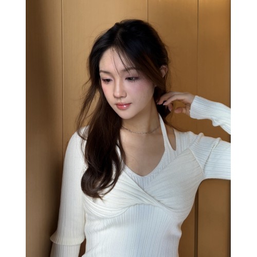 小心機暗紋鏤空上衣 小心機暗紋鏤空上衣